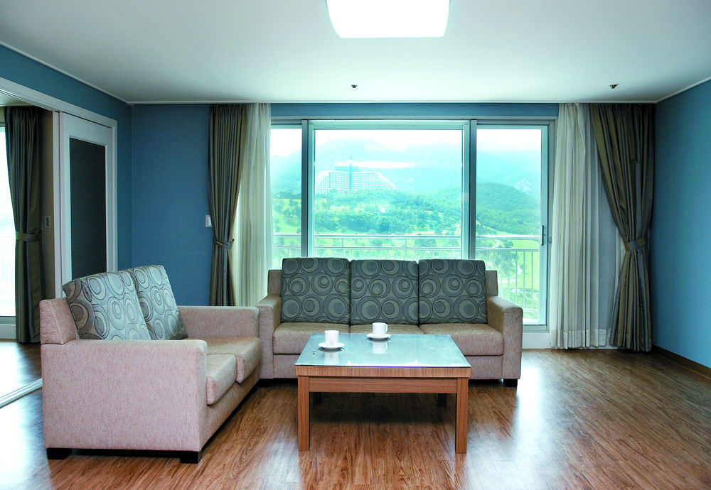 I Park Condominium Sokcho Exterior photo
